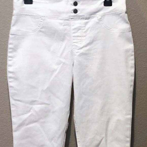 (NWT) Hue Women's White Classic Smooth Denim Capri Leggings, Sizes XS or XXXL - Picture 3 of 8